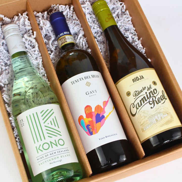 Fruity White Wine Gift Set Trio Close Up