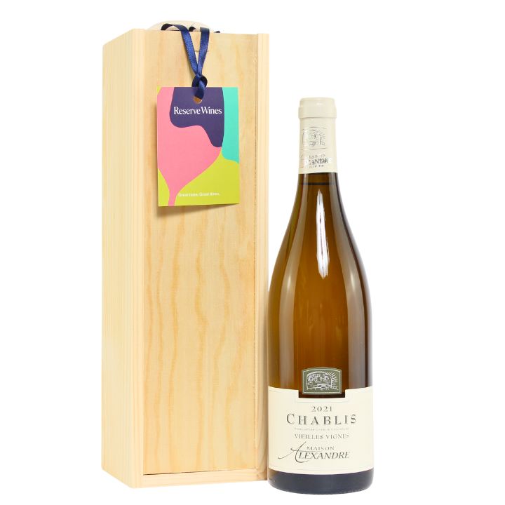 1 Bottle Chablis Gift in Wooden Box