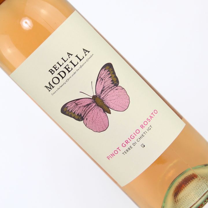 Bella Modella, Pinot Grigio Rose Close Up