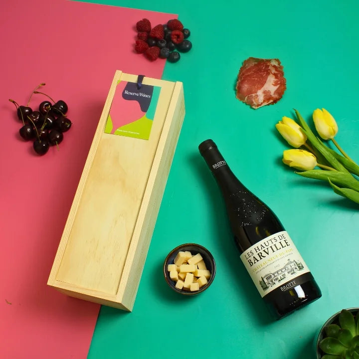 1 Bottle Chateauneuf-Du-Pape Gift in Wooden Box
