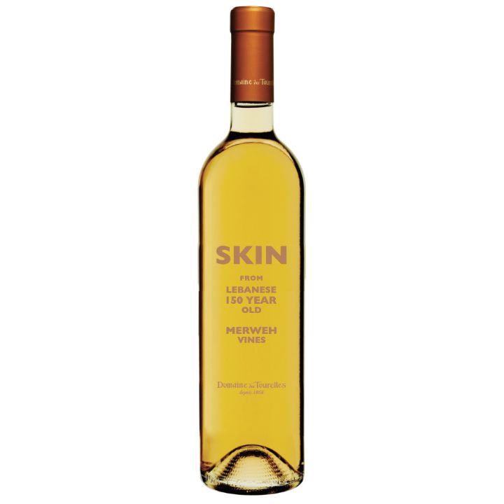A bottle of Domaine des Tourelles Skin 2023 wine with a yellow label, showcasing the brand name and the grape variety 'Merweh'.
