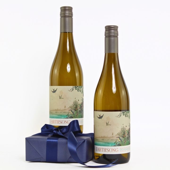 Earthsong Dillon&#39;s Point Sauvignon Blanc 2 for £30 OFFER