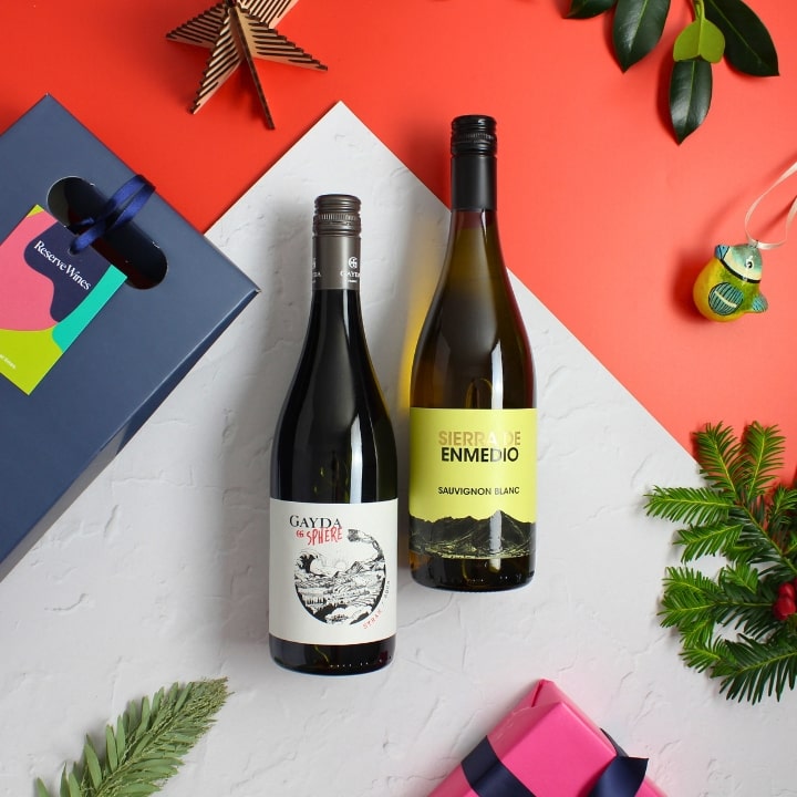 Festive Wine Pair: French Red &amp; Spanish White Christmas Gift Box