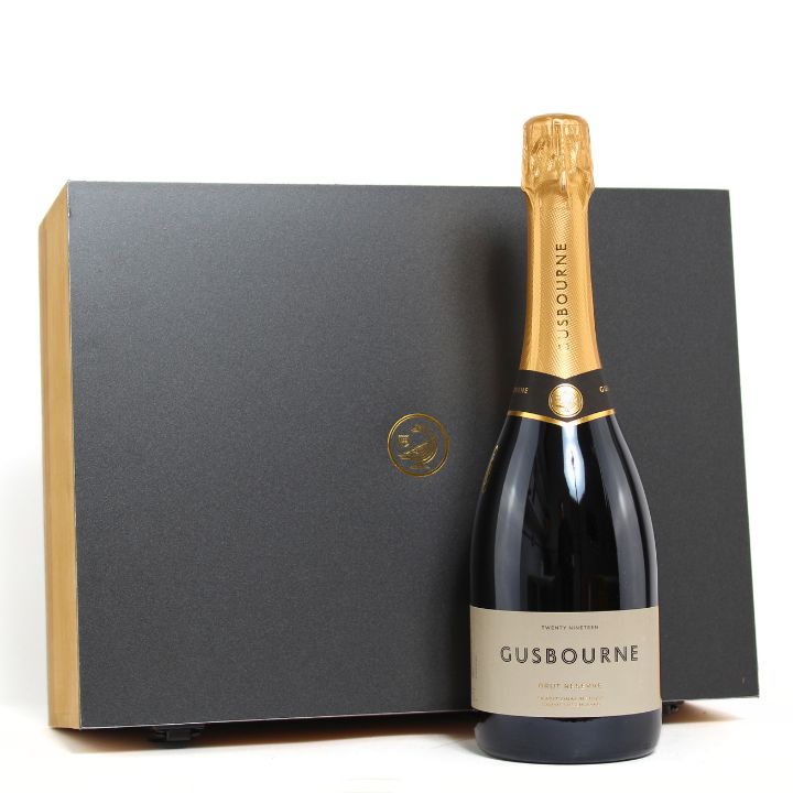 Gusbourne Wooden Gift Box &amp; Glasses - Brut Reserve