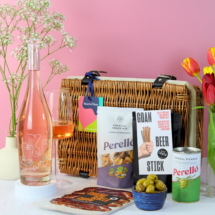 The Rose Hour Gift Hamper
