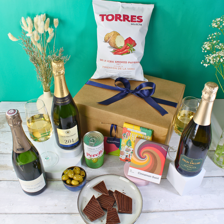 The Sparkling Selection Hamper – Sparkling Wines with Snacks &amp; Chocolate