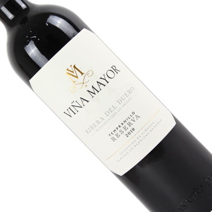 Wine bottle with &#39;Vina Mayor Ribero Del Duero Reserva&#39; label on a white background