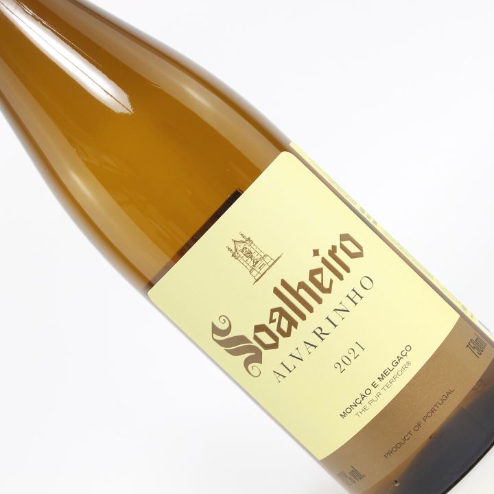 Reserve Wines Soalheiro, Alvarinho 2021 Bottle Image Close Up