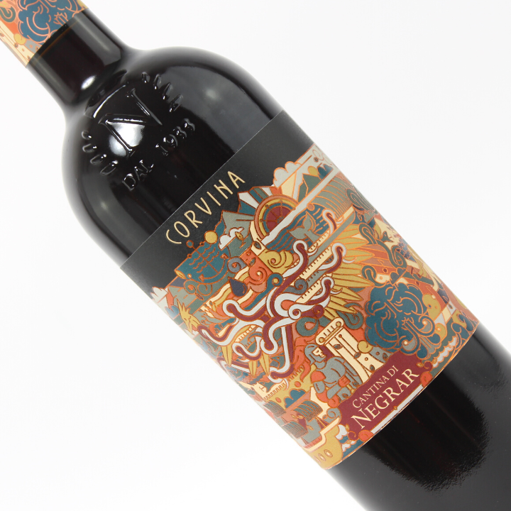 Reserve Wines Cantina di Negrar, Corvina Bottle Image Close Up