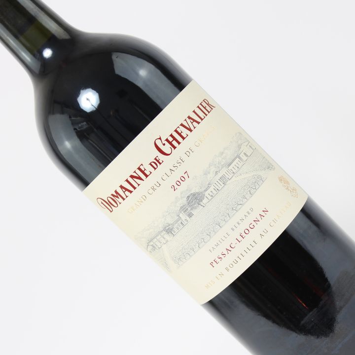 Reserve Wines | Domaine de Chevalier, Grand Cru Classé Pessac-Leognan 2007 Close Up