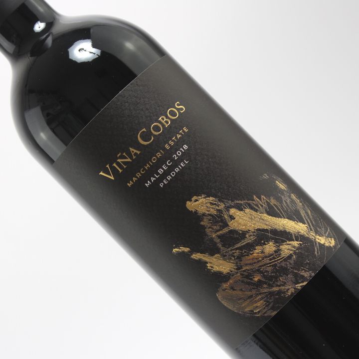 Vina Cobos, Marchiori Estate Malbec 2018 Close Up