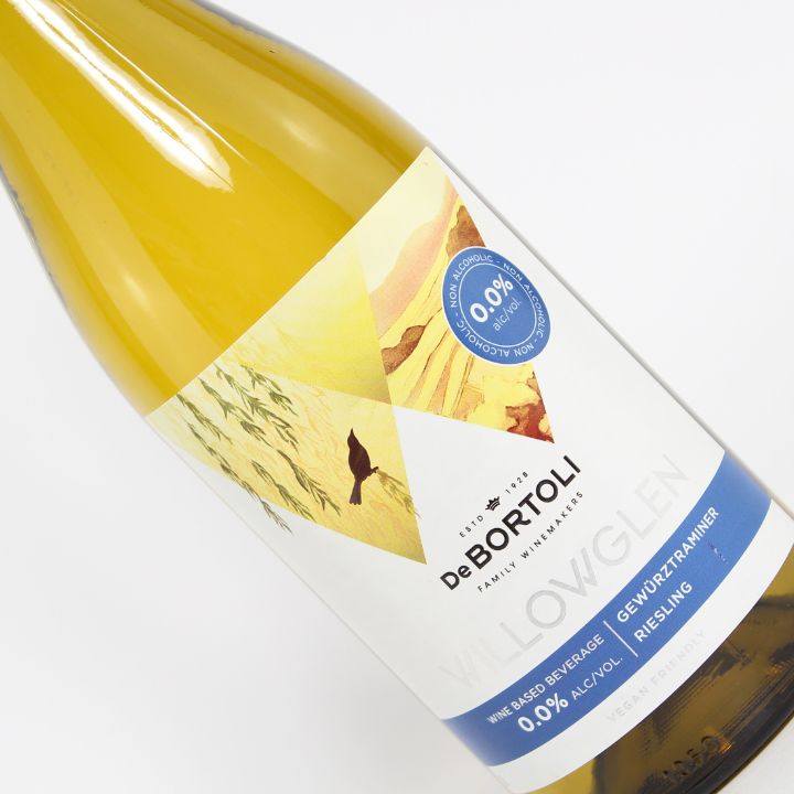 Willowglen, Alcohol Free, Gewurztraminer-Riesling Close Up